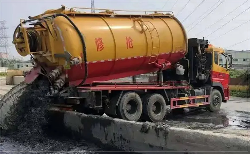 经济技术开发沉淀池清理案例